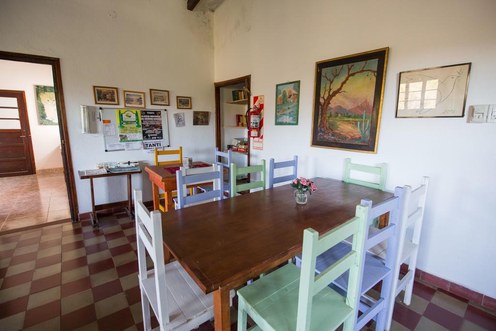 Hostel Aneley Tanti Exterior photo